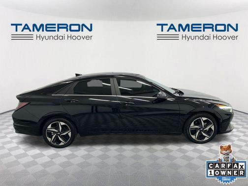 Phantom Black 2022 Hyundai ELANTRA HEV Limited
