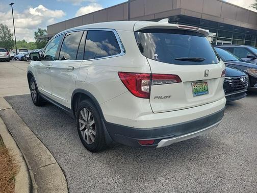 White Diamond Pearl 2019 Honda Pilot EX-L