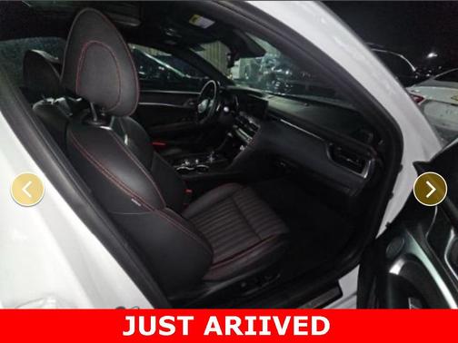 2025 Genesis G70 2.5T RWD