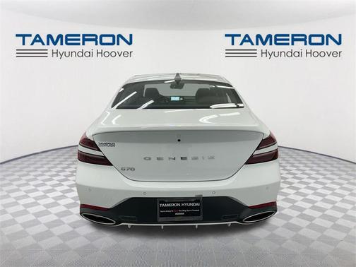 2025 Genesis G70 2.5T RWD