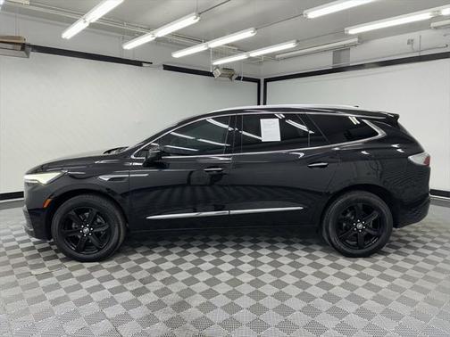 2023 Buick Enclave Essence FWD