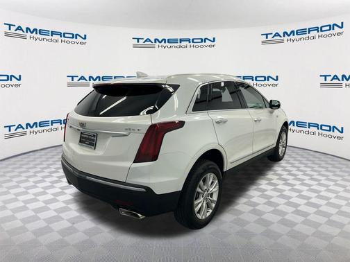 Crystal White Tricoat 2021 Cadillac XT5 Luxury
