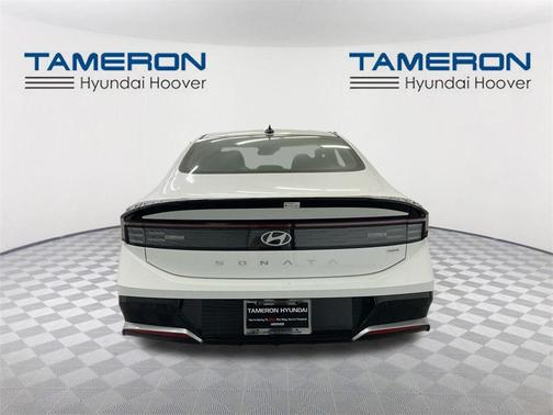 2025 Hyundai SONATA Hybrid SE