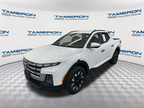 Atlas White 2025 Hyundai SANTA CRUZ SEL