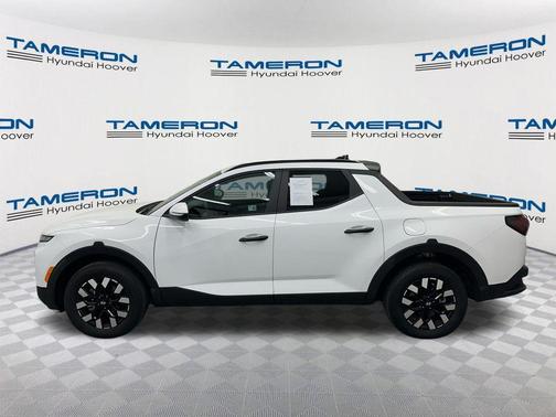 Atlas White 2025 Hyundai SANTA CRUZ SEL