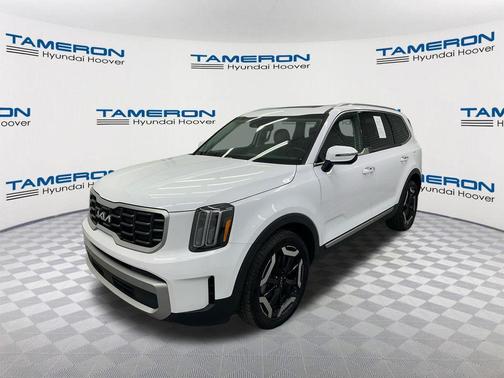 Glacial White Pearl 2023 Kia Telluride S