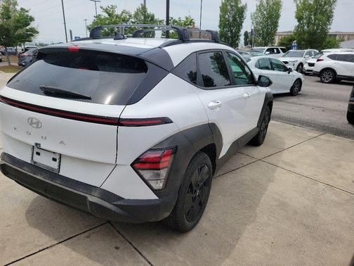 Atlas White 2026 Hyundai KONA SEL Sport