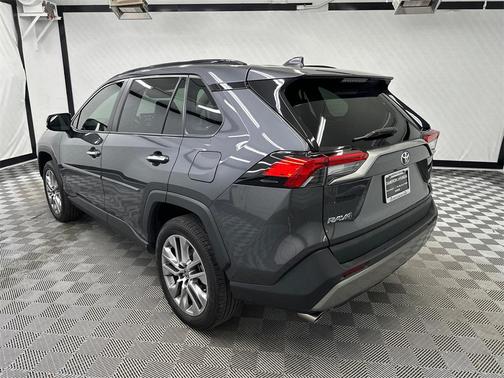 2022 Toyota RAV4 Limited