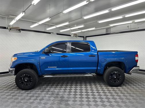 2016 Toyota Tundra SR5