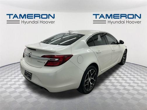 2017 Buick Regal Turbo Sport Touring