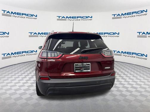 Velvet Red Pearlcoat 2019 Jeep Cherokee Latitude Plus