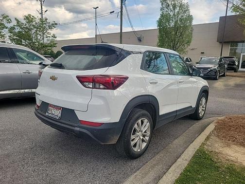 Summit White 2021 Chevrolet Trailblazer LS