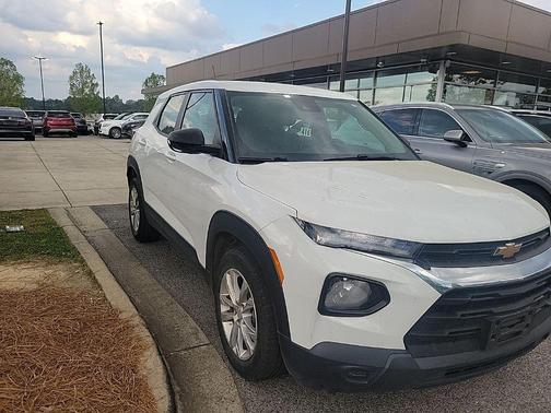 Summit White 2021 Chevrolet Trailblazer LS