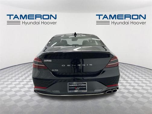 2023 Genesis G70 2.0T RWD