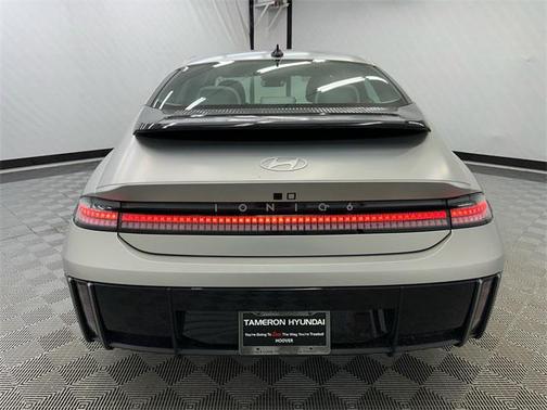 2025 Hyundai IONIQ 6 SEL