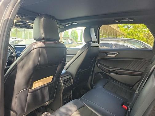 CARBONIZED GRAY 2024 Ford Edge ST Line