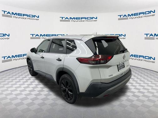Brilliant Silver Metallic 2022 Nissan Rogue SV