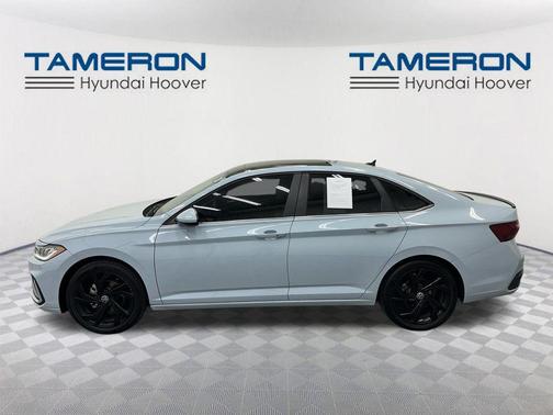 Monument Gray 2025 Volkswagen Jetta 1.5T SE