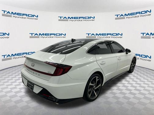 Quartz White 2022 Hyundai SONATA SEL Plus