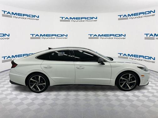 Quartz White 2022 Hyundai SONATA SEL Plus