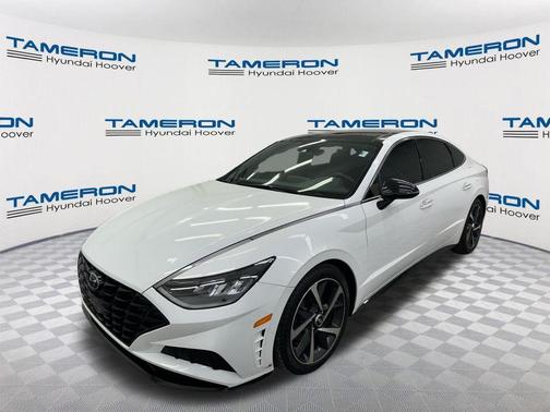 Quartz White 2022 Hyundai SONATA SEL Plus