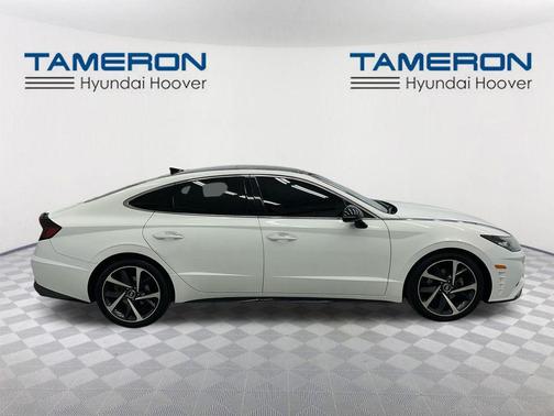 Quartz White 2022 Hyundai SONATA SEL Plus