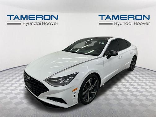 Quartz White 2022 Hyundai SONATA SEL Plus