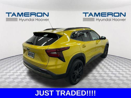 Nitro Yellow Metallic 2024 Chevrolet Trax FWD ACTIV