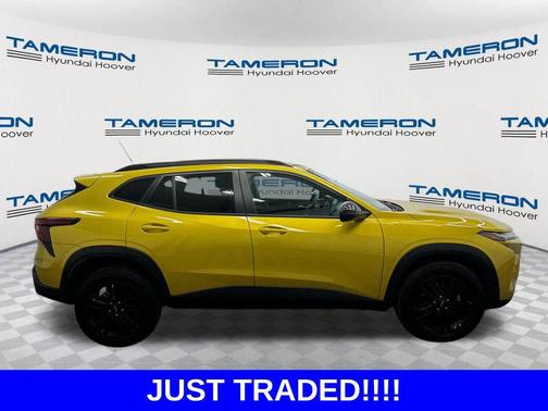 Nitro Yellow Metallic 2024 Chevrolet Trax FWD ACTIV
