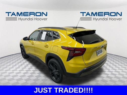 Nitro Yellow Metallic 2024 Chevrolet Trax FWD ACTIV
