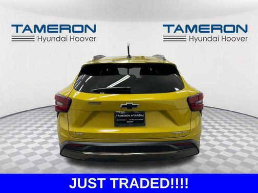 Nitro Yellow Metallic 2024 Chevrolet Trax FWD ACTIV