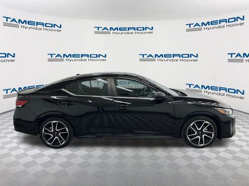 Super Black 2024 Nissan Sentra SR