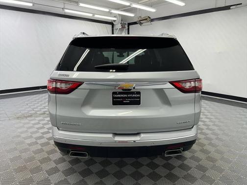 2021 Chevrolet Traverse Premier