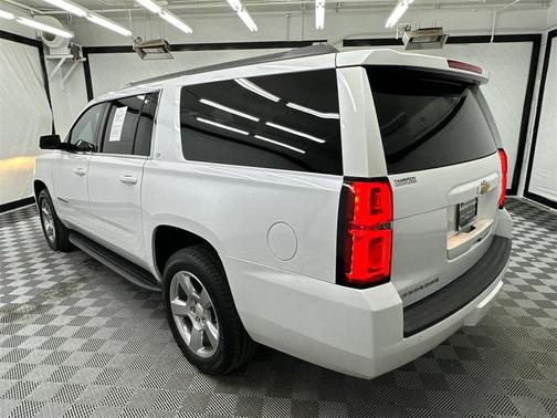 2016 Chevrolet Suburban LT