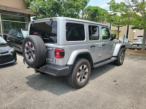 Billet Silver Metallic Clearcoat 2018 Jeep Wrangler Unlimited Sahara