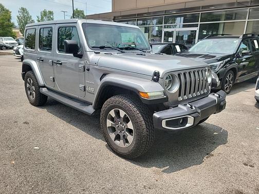 Billet Silver Metallic Clearcoat 2018 Jeep Wrangler Unlimited Sahara