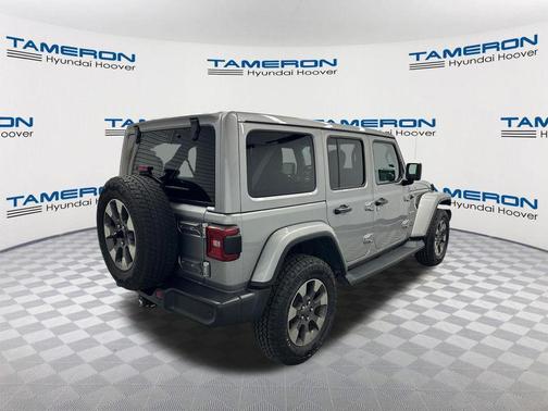 Billet Silver Metallic Clearcoat 2018 Jeep Wrangler Unlimited Sahara