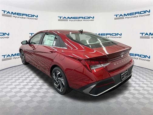 2025 Hyundai ELANTRA SEL