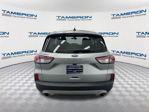 ICONIC SILVER 2021 Ford Escape S