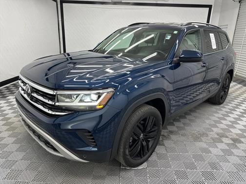 2022 Volkswagen Atlas 2.0T SE w/Technology