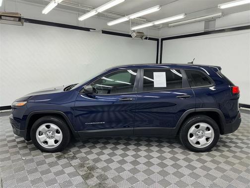 2014 Jeep Cherokee Sport