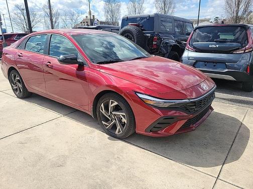 2025 Hyundai ELANTRA Sport