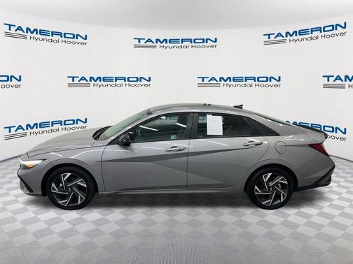 Fluid Metal 2025 Hyundai ELANTRA HEV SEL Sport