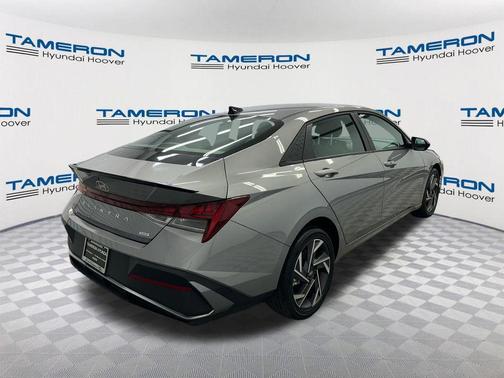Fluid Metal 2025 Hyundai ELANTRA HEV SEL Sport
