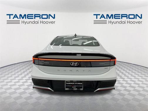 2025 Hyundai SONATA Hybrid SE