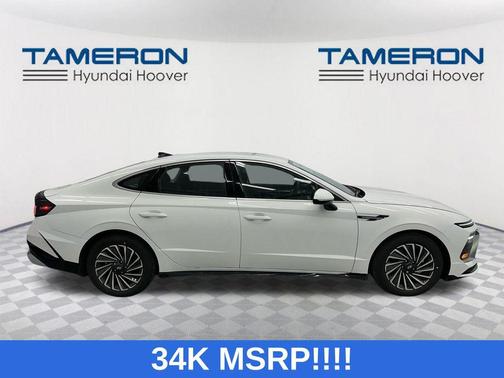 2025 Hyundai SONATA Hybrid SE