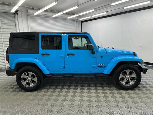 2017 Jeep Wrangler Unlimited Sahara