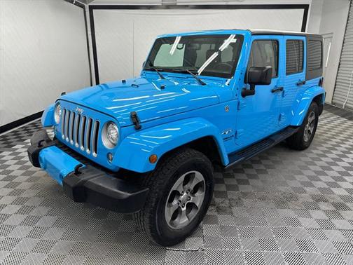 2017 Jeep Wrangler Unlimited Sahara