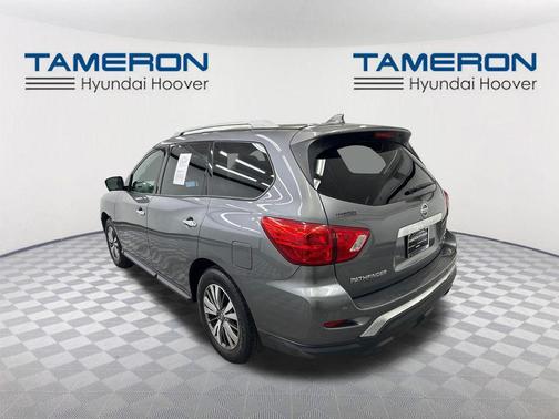 2020 Nissan Pathfinder SL 4WD