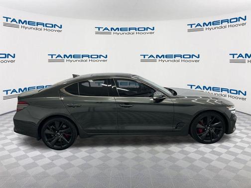 Makalu Gray 2023 Genesis G70 3.3T RWD